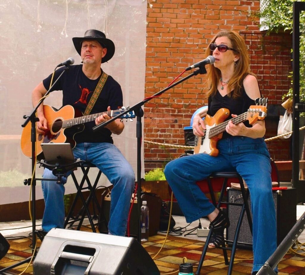 Kate Burkart Acoustic Duo at “Thirsty Thursdays” / Wine Thieves